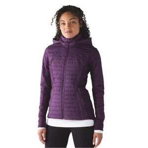Lululemon Women’s Hooded First Mile Jacket in Darkest Magenta Purple Size 4